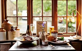 Black Lion Inn